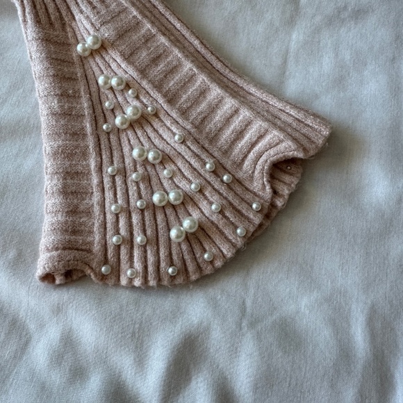 Melanie Lyne Long Sleeve Ribbed Bell Cuff Sweater Light Salmon Size Small Pearls - Picture 15 of 16